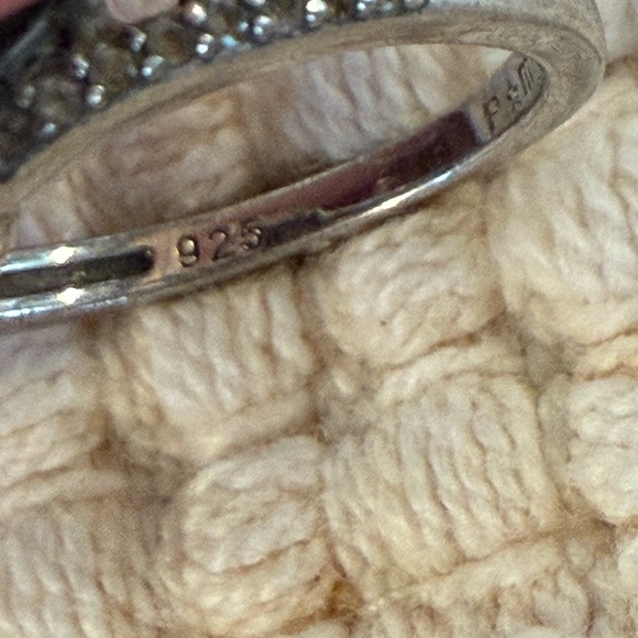 Beautiful Mystic Topaz Ring Set in Sterling Silver - Picture 11 of 11